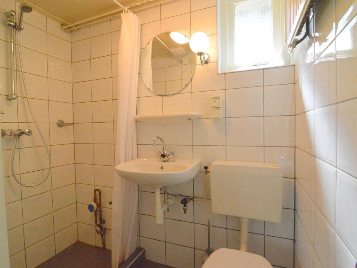 Detached Bungalow With Lovely Covered Terrace In A Nature Rich Holiday Park Stramproy Екстериор снимка